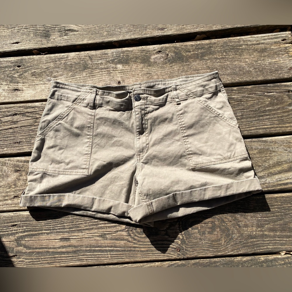 Magellan Shorts Sz:16